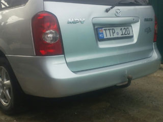 Mazda MPV foto 2