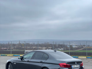 BMW 5 Series foto 5