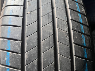 R19 235/55 Bridgestone Turanza T005