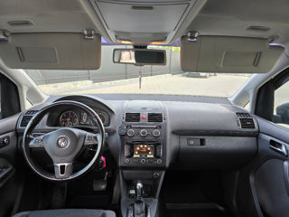 Volkswagen Touran foto 7