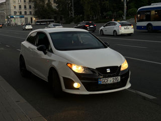 Seat Ibiza foto 1