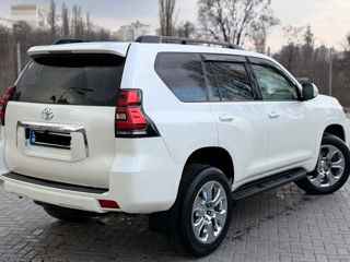 Toyota Land Cruiser Prado foto 6