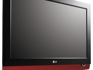 Продам б/у телевизор в отличном состоянии 32" LG 32LG4000 za