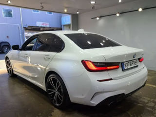 BMW 3 Series foto 2