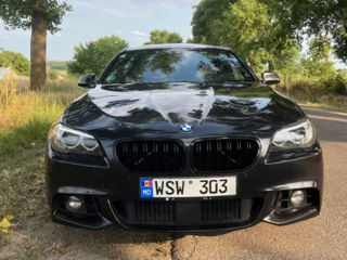 BMW 5 Series foto 3