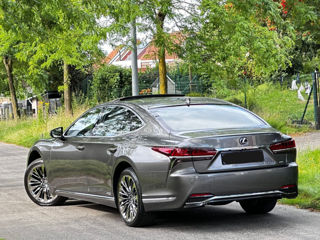 Lexus LS Series foto 3