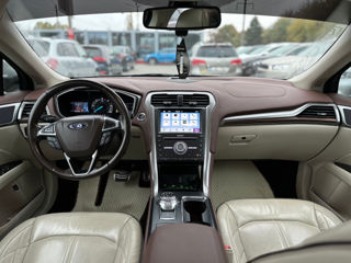 Ford Fusion foto 15