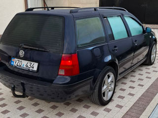 Volkswagen Golf foto 4