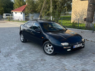 Mazda 323 foto 4