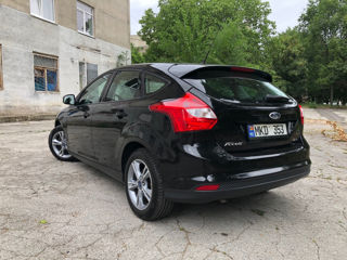 Ford Focus foto 1