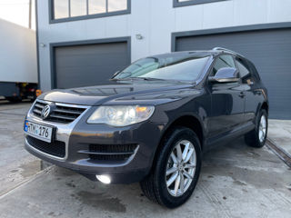 Volkswagen Touareg foto 3