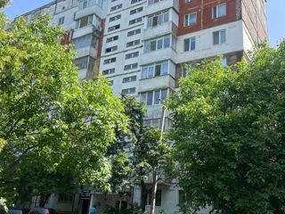 Apartament cu 3 camere, 74 m², Râșcani, Chișinău foto 8