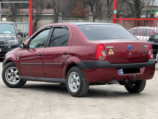 Dacia Logan foto 3