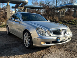 Mercedes E-Class foto 4