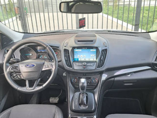 Ford Kuga foto 7