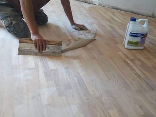 Raschetare parchet, instalare, restaurare parchet vechi, europrelucrare, instalare plinta. foto 2