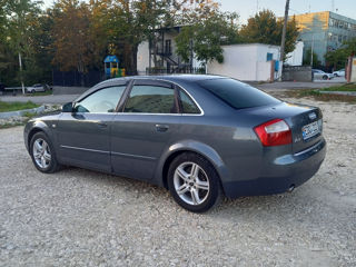 Audi A4 foto 4