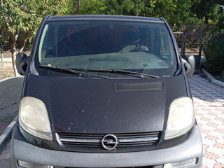 Opel Vivaro foto 4