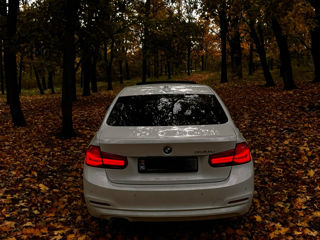 BMW 3 Series foto 4