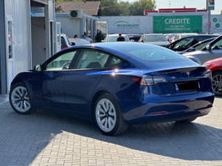 Tesla Model 3 foto 3