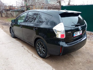 Toyota Prius + foto 4