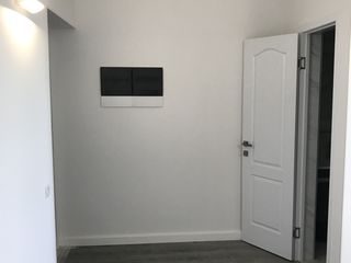 Chirie/arenda incapere/oficiu/ apartament/ centru Hîncești foto 5