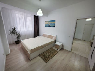 Apartament cu 2 camere, 62 m², Centru, Chișinău foto 3