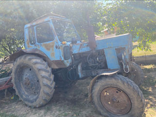 Vând tractor