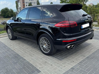 Porsche Cayenne foto 6