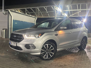 Ford Kuga foto 3