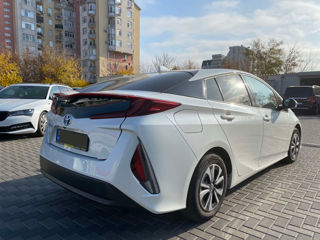 Toyota Prius foto 3