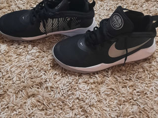 Nike sport marime 38.5 foto 3