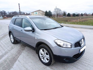 Nissan Qashqai+2 foto 1