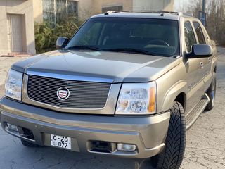 Cadillac Escalade foto 1