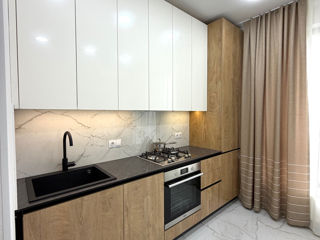 2-комн. кв., 75 м², 5/10 эт.
