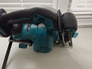 Аккумуляторная дисковая пила Makita DHS680Z foto 3