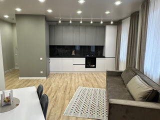 Apartament cu 2 camere, 71 m², Poșta Veche, Chișinău foto 12