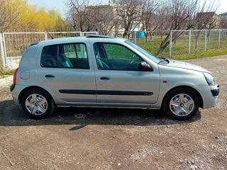 Renault Clio foto 5