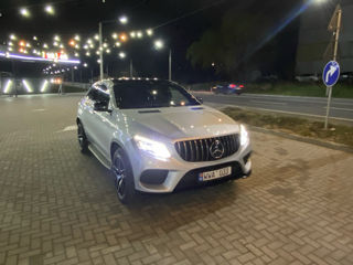 Mercedes GLE Coupe foto 2