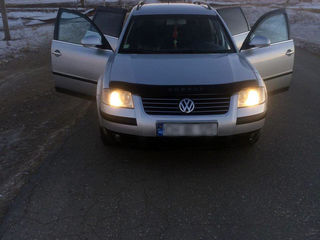 Volkswagen Passat foto 1