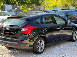 Ford Focus foto 5