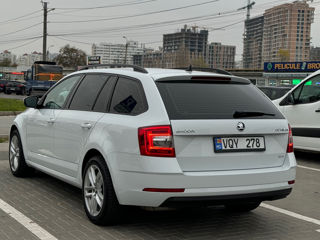 Skoda Octavia foto 3