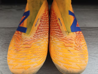 Ghete fotbal New Balance Tekela v3+ Pro FG originale foto 2