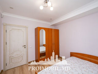Apartament cu 2 camere, 75 m², Buiucani, Chișinău foto 8