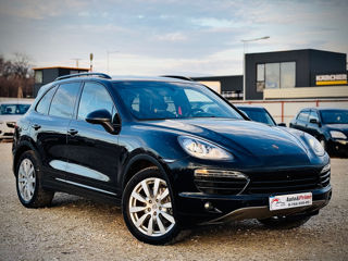 Porsche Cayenne foto 2