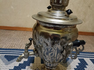 Vând samovar electric (продаю самовар электрический) foto 2