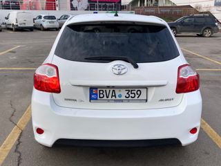 Toyota Auris foto 3