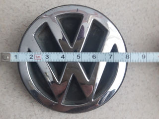Знак VW оригинальный заводской