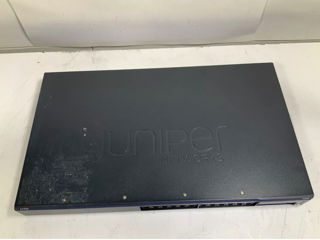 Juniper EX2200 switch cu 24 de porturi GigabitEthernet si 4 SFP foto 4