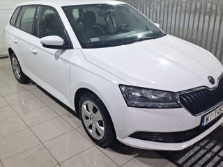 Skoda Fabia foto 2